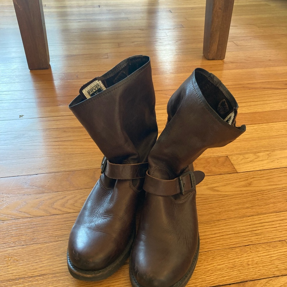 Frye Veronica Short Slouch boots size 10